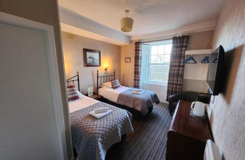 Kirkwall House | West End Guest House