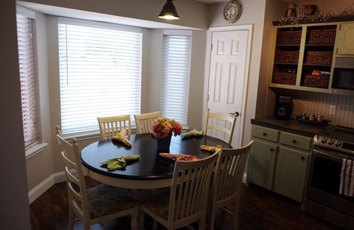 Lubbock House | WEST END GUESTHOUSE