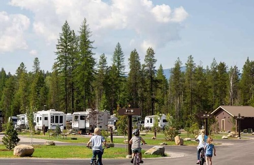 West Glacier Cabin | West Glacier Cabin Village