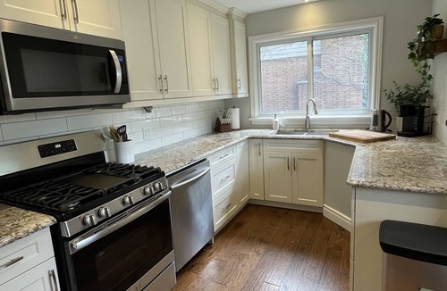 Hamilton House | West Hamilton Home