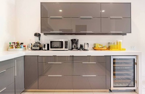 Westhampton Villa | West Hamptons 5BR 5Baths Heated pool