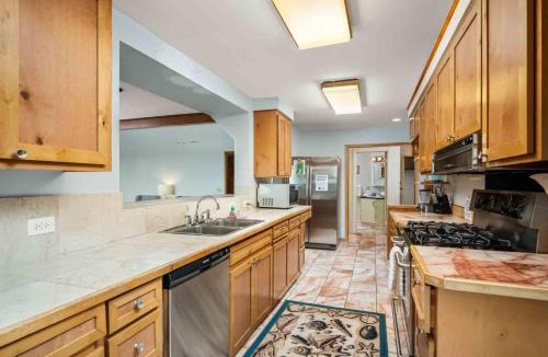 Roads End House | West Haven