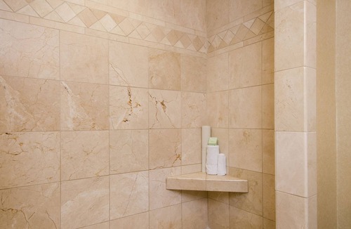 Carlsbad Hotel | West Inn & Suites