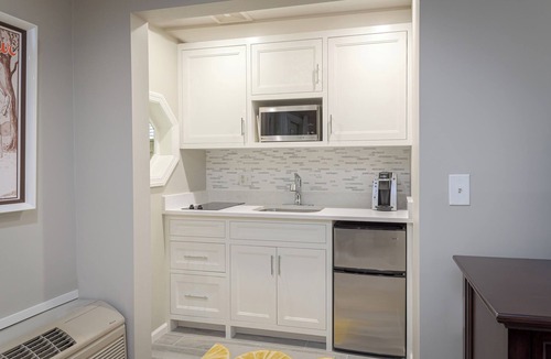 Ridgefield Bed & Breakfast | West Lane Inn