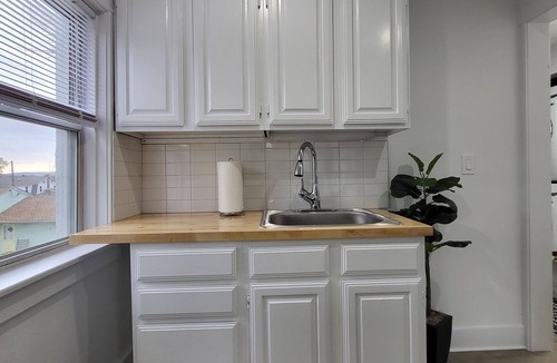 Wyomissing Apartment | West Lawn Retreat