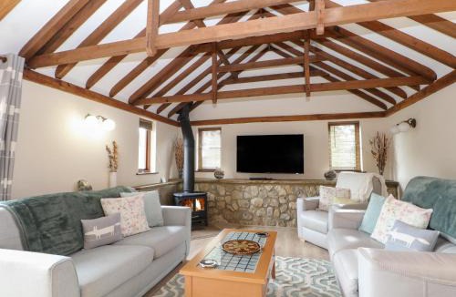 Kingsnorth House | West Lodge