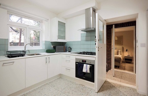 Coombe Hill House | West of Brick & Bloom