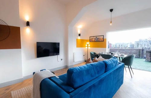 Eccles Apartment | West One Retail Park Two-Bedroom