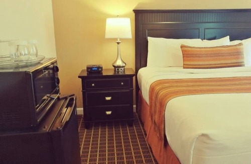 West Orange Hotel | West Orange Comfort Studio with Gym