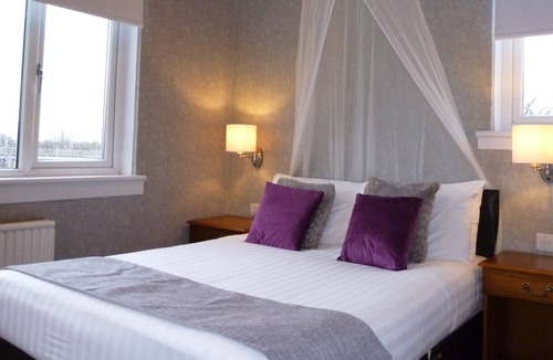 Clydebank Hotel | West Park Hotel