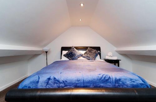 Chapeltown House | West Park House