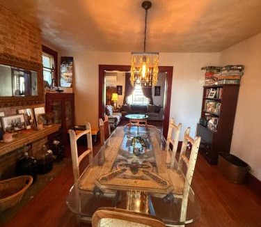 Pittsburgh House | West Pittsburgh Urban Oasis