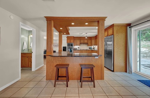 Middle Hope House | West Point Mountain House