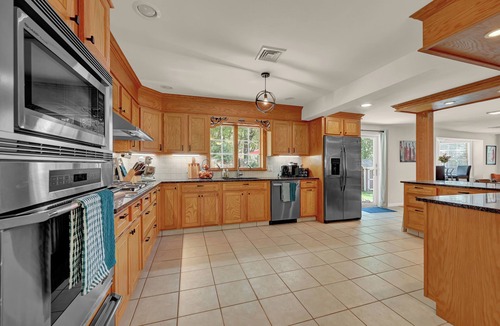 Middle Hope House | West Point Mountain House