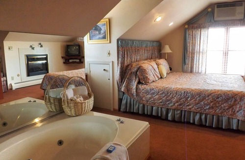 Elizabethtown Bed & Breakfast | West Ridge Bed and Breakfast