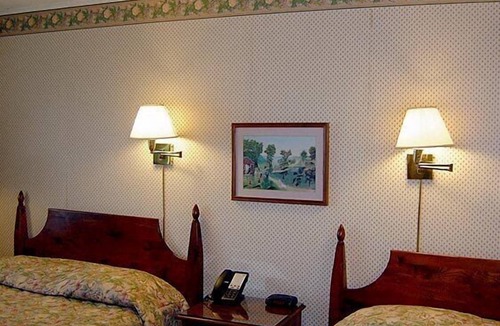 Bennington Hotel | West Road Motel