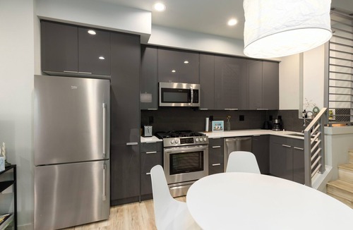 Fairmount Park House | West Seattle - Mins to Downtown!