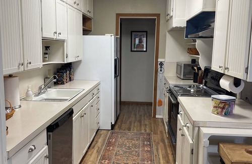 O Brien House | West Texas 3-Bedroom Home on the Ranch!