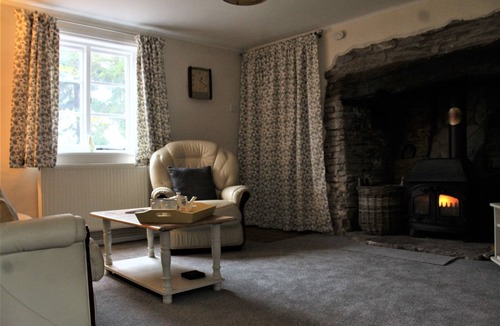 Bishops Frome Cottage | West View Cottage