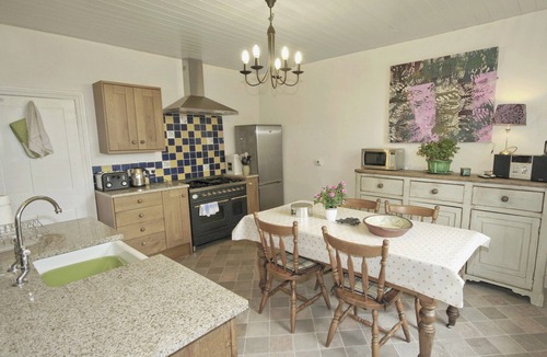 Two Dales Cottage | West View Cottage - E5386