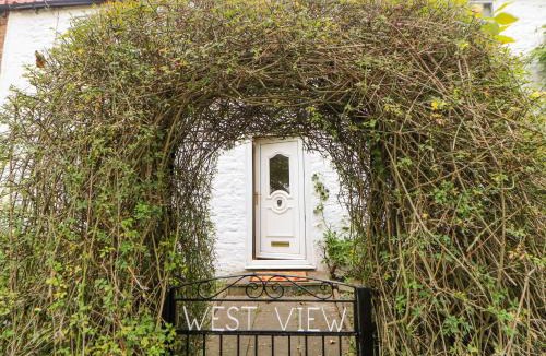 Melmerby House | West View