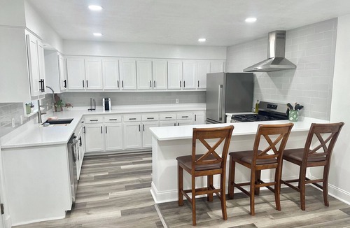 Waynesville Apartment | West Wing at The Stables