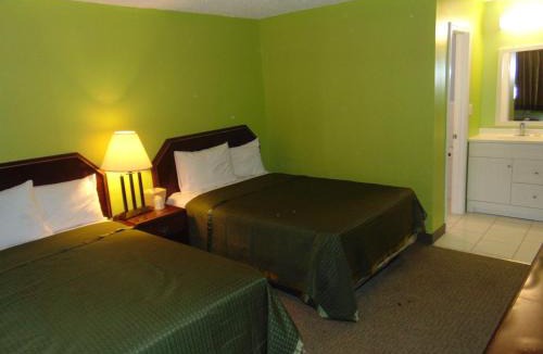 Abbeville Hotel | Westbrook Motel