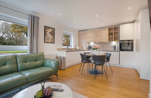 Central Aberdeen Condo | Westburn Park Suite | Grampian Lettings