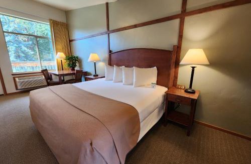 Hood River Hotel | Westcliff Lodge