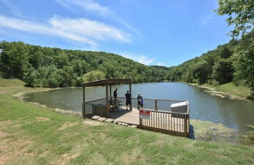 Notch Estates House | Westcreek Lodge - 2 pools private lake