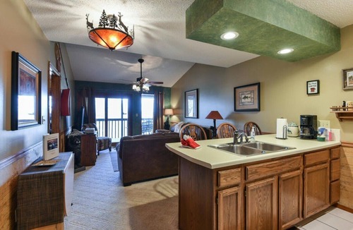 Notch Estates Condo | Westcreek Lodge - 2 pools, private lake!