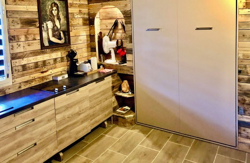 Barberey-aux-Moines House | Western City