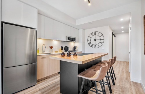 Eau Claire Apartment | Western Dreams w River Views, 2BR, AC, Parking