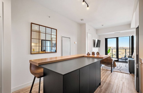 Eau Claire Apartment | Western Dreams w River Views, 2BR, AC, Parking