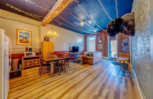 Sheridan Apartment | Western Elegance: Downtown Sheridan Base