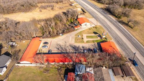 Cleburne Hotel | Western Inn by Capital O Cleburne TX