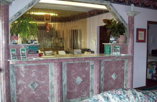 Hazlehurst Hotel | Western Inn Express