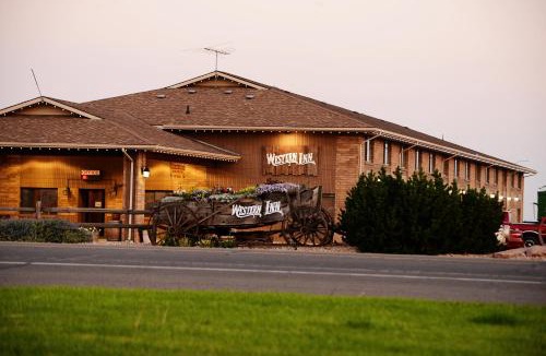 Tremonton Hotel | Western Inn - Tremonton, Utah