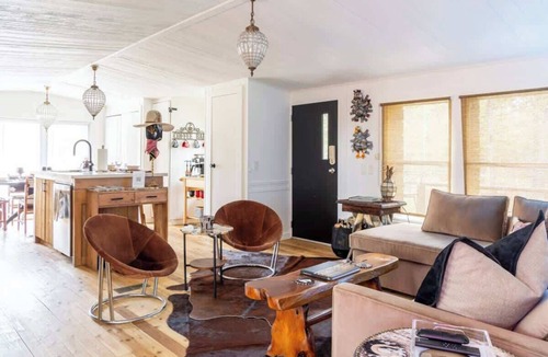 Ledbetter House | Western Lifestyle Meets Round Top | Royale #1