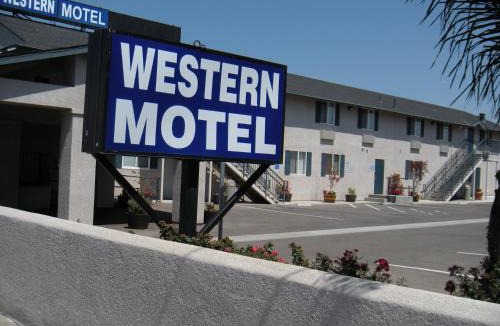 Salinas Hotel | Western Motel