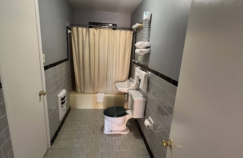 Sayre Hotel | Western Motel