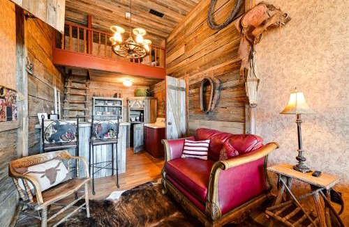 Decatur Apartment | Western-Themed Decatur Studio on Main Street!