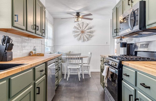 Wentzville House | Western Wentzville Bungalow