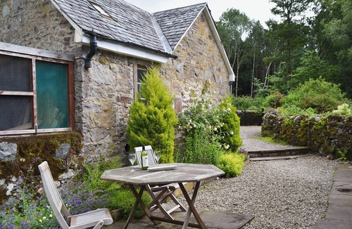 Crieff Cottage | Westerton Lodge - SRRH