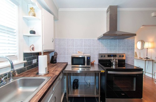 Richmond Apartment | Westfield Gold
