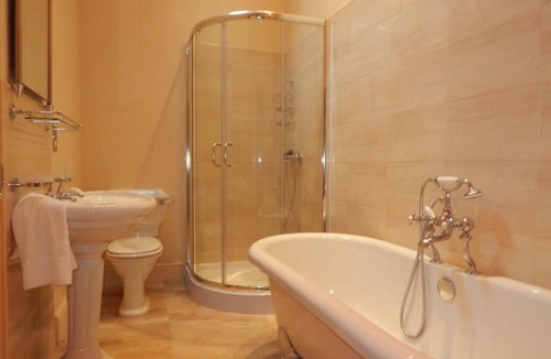 Eastgate Bed & Breakfast | Westgate Manor