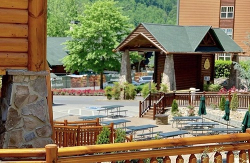 Gatlinburg Villa | Westgate Smoky Mountain Resort, Gatlingburg TN