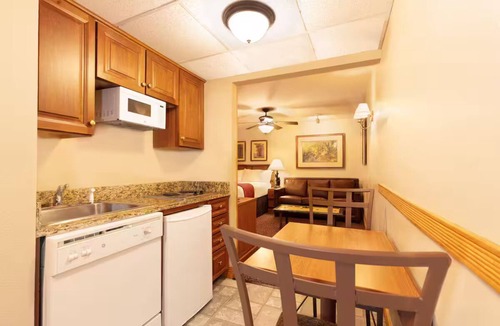 Gatlinburg Hotel | Westgate Smoky Mountain Resort- 2 BR Villa - Any week Oct-Dec, 2025 - 7 days min