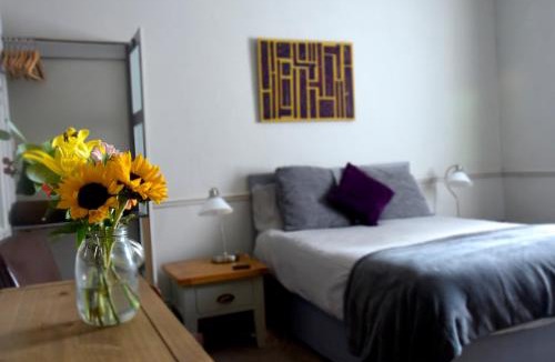 Warwick House | Westham