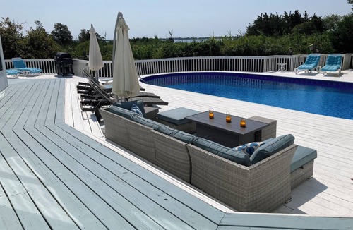 Westhampton House | Westhampton - Bayview, Heated Pool, Private Dock - Summer rental